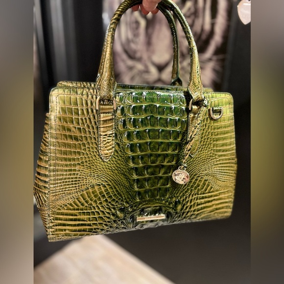 💚BRAHMIN  Melbourne Matcha Green Small Finley Carryall Satchel Bag (NWOT) 💚 - Picture 15 of 16